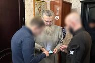 СБУ провела обшуки в митрополита УПЦ МП, який казав, що українці 'заслужили' бомбардування: оголошено підозру. Фото