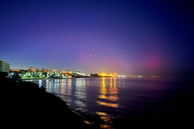 У небі над Україною знову з’явилося північне сяйво: фантастичні фото