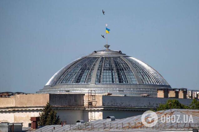 В столице восстановили купол Киевского городского дома учителя