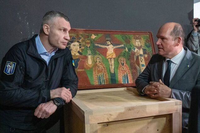 Мэры двух столиц осмотрели современную систему контроля климата