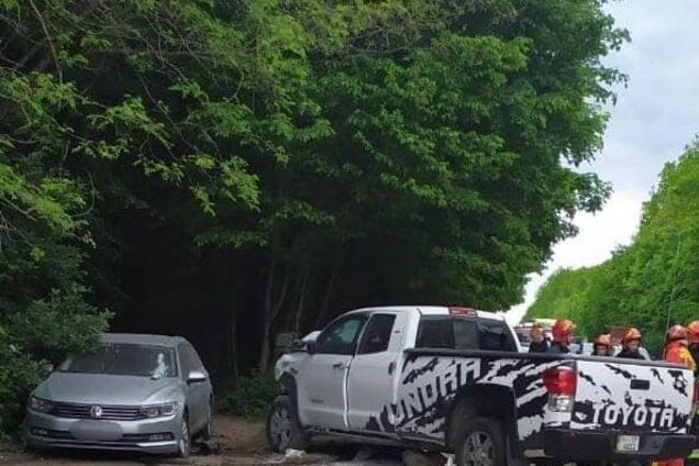 В Винницкой области трое полицейских погибли в ДТП: еще трое взрослых и ребенок в больнице. Фото