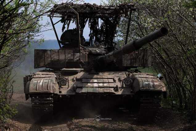 ВСУ отразили вражеские атаки на Купянском направлении, поражен пункт управления врага и склад ГСМ – Генштаб