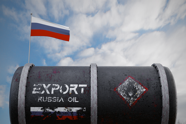 Российский 'теневой флот', который перевозит санкционную нефть, начинает молодеть
