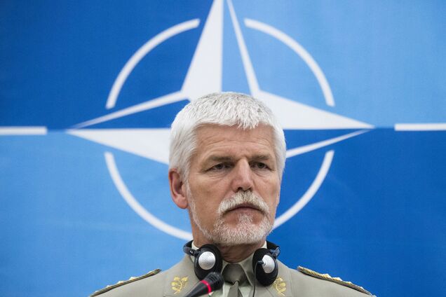 Президент Чехии усомнился в способности Украины отвоевать все оккупированные территории и предложил пожертвовать НАТО ради мира