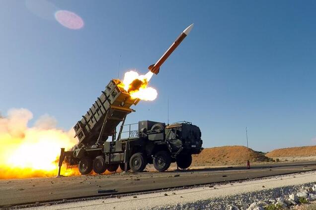 Взрыв в Кривом Роге: над Днепропетровщиной сбили вражескую ракету