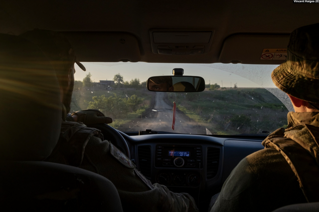 'Ми повинні зупинити їх тут!' Західні ЗМІ показали, як українські воїни захищають Часів Яр