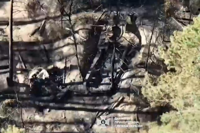 Пограничники уничтожили бронированный тягач и боевую машину десанта оккупантов под Купянском. Видео