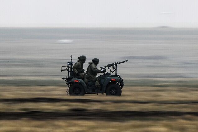 Войска РФ начали чаще использовать на передовой легкие транспортные средства 