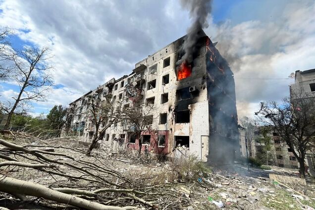 Окупанти кинули багато сил на захоплення Очеретиного: військовий розповів про ситуацію. Карта