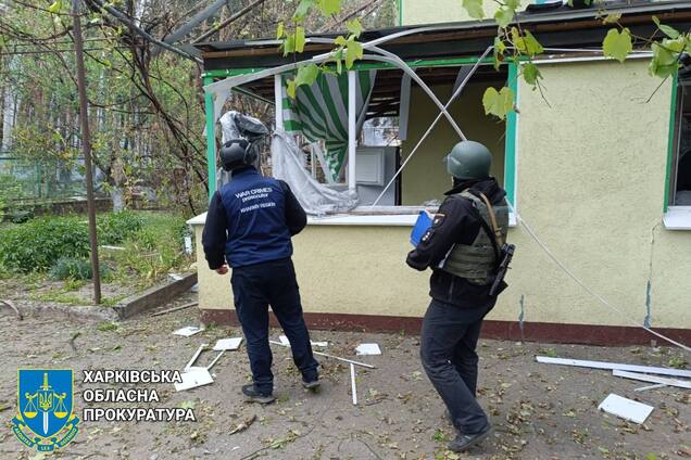 Окупанти вдарили по Харківщині, сталася пожежа: є загиблі. Фото