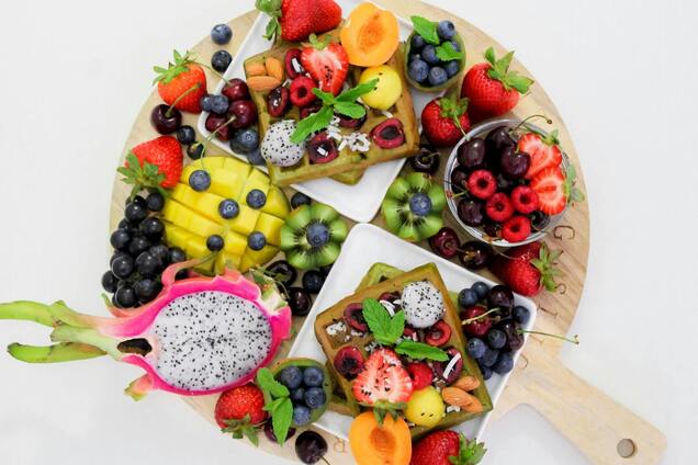 5 фруктов, которые лучше всего употреблять летом