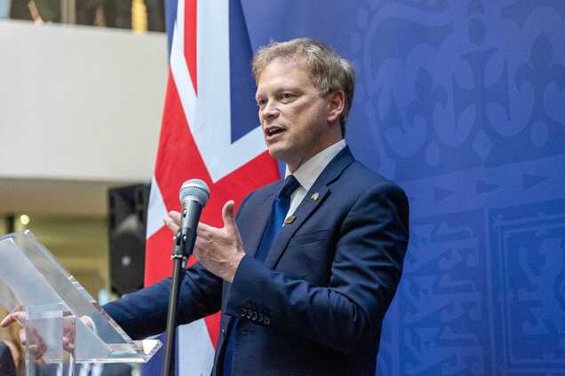 Великобритания не будет убеждать Украину отказаться от части территорий ради мира, – министр обороны