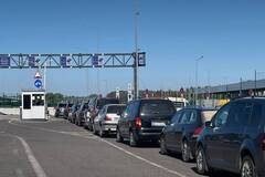 Украинцам усложнили пересечение границы с Польшей