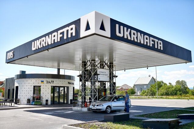 'Укрнафта' збільшує продажі карток та талонів: у квітні було реалізовано 27 млн літрів пального