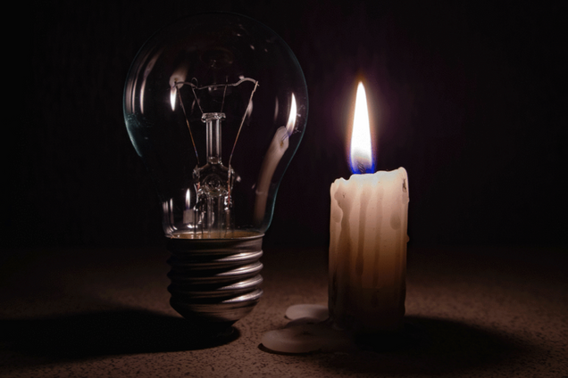 Украинцам придется привыкать жить с отключениями света