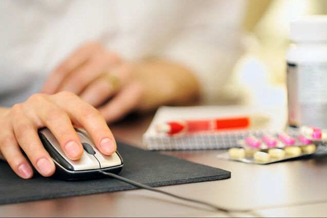 Гослекслужба может просмотреть идею о запрете бронировать лекарства онлайн