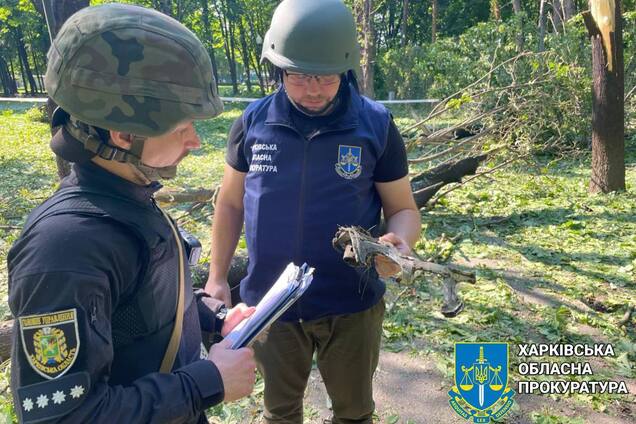 Харків знову потрапив під ворожі удари: окупанти били по цвинтарю і парку