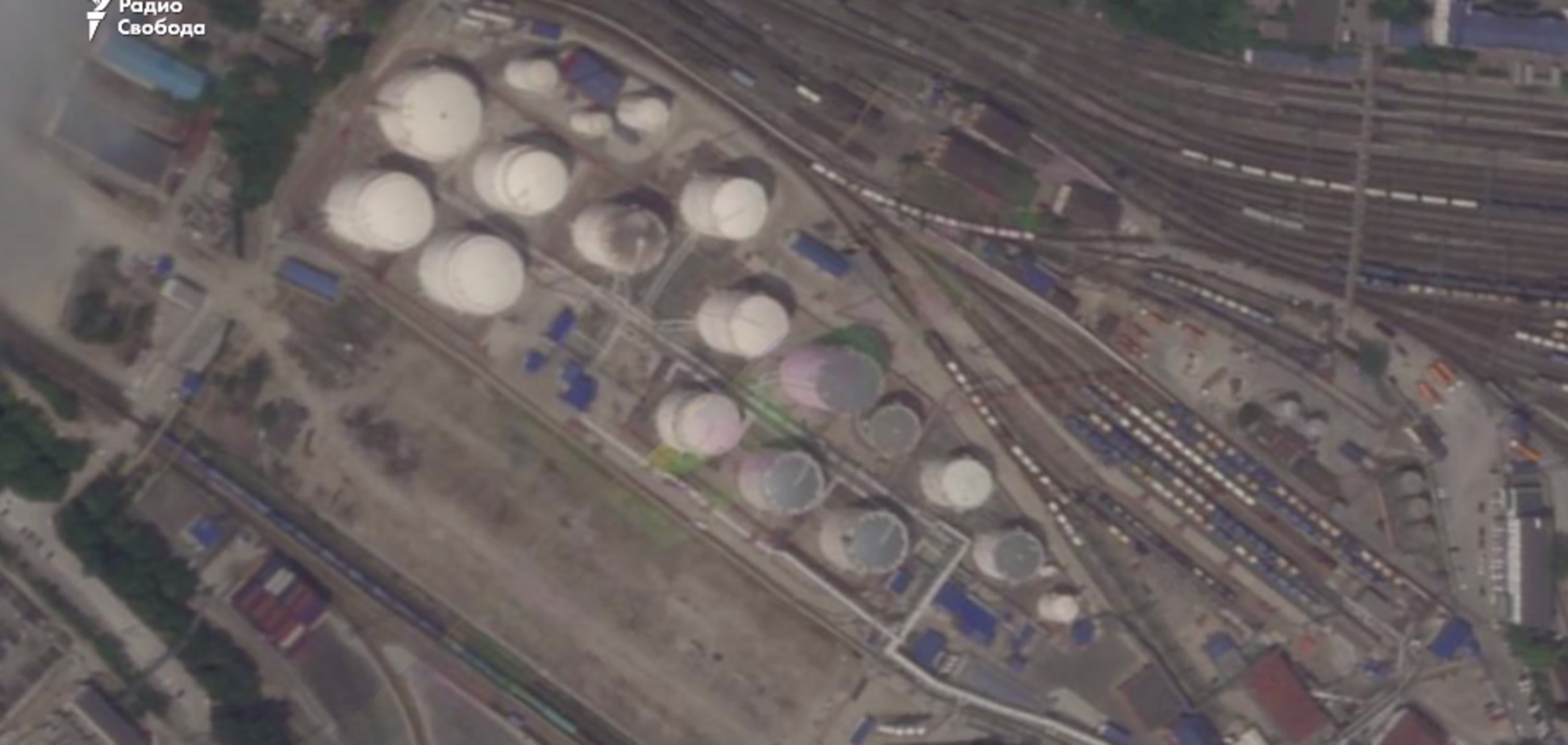 Последствия атаки украинских дронов по Новороссийску показали на спутниковых снимках