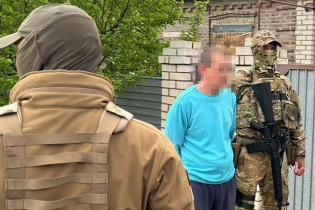 СБУ задержала информатора 'вагнеровцев', который шпионил за военными аэродромами в Донецкой области. Фото