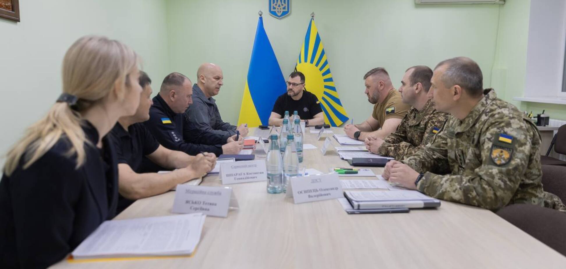 'Военные мужественно сдерживают попытки прорыва врага': Клименко рассказал о рабочей поездке в Донецкую область. Фото