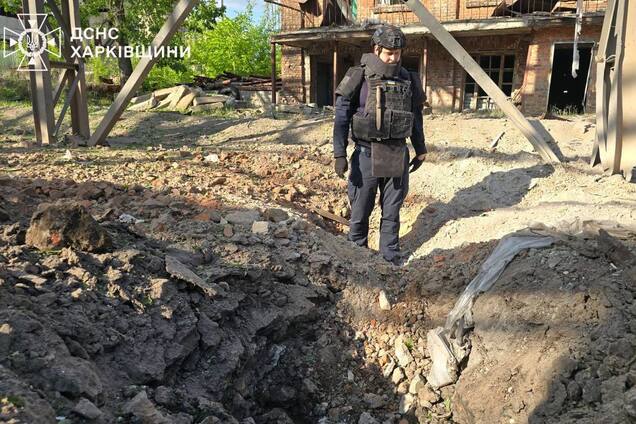 Росіяни вдарили по цивільній інфраструктурі у Дергачах на Харківщині: серед постраждалих – діти. Фото і відео