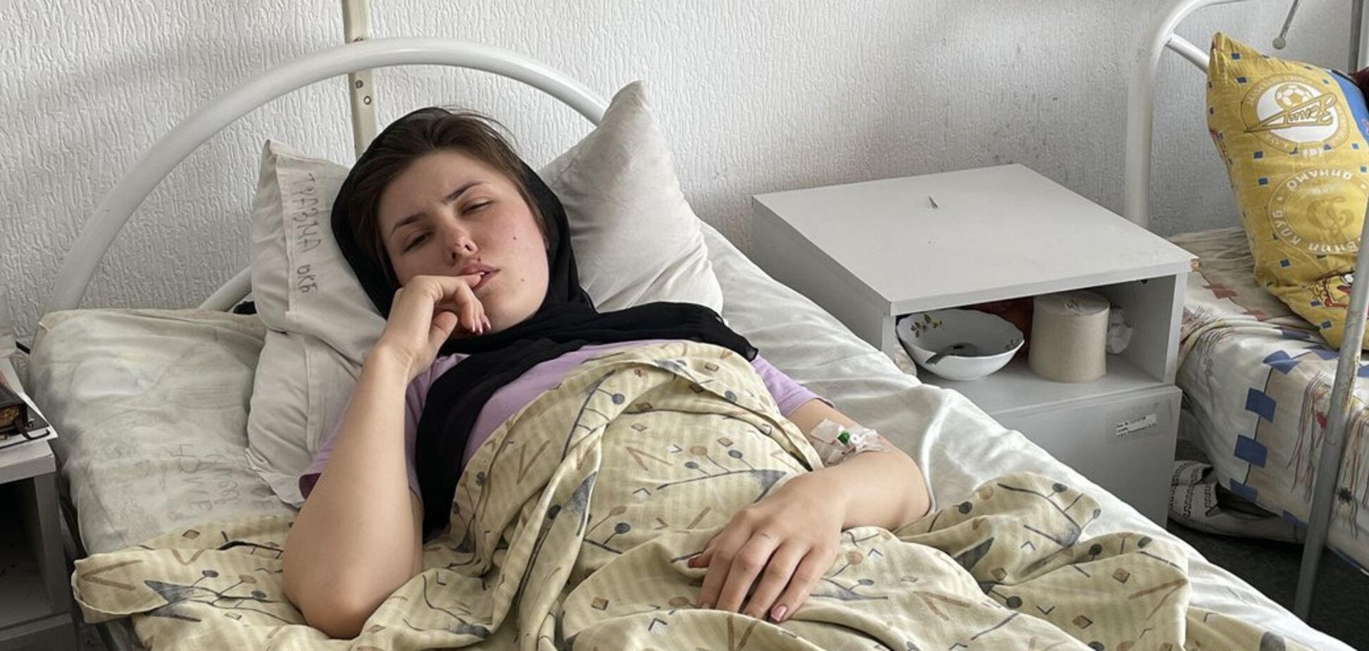 'Просто в один день зламали життя': 22-річна постраждала внаслідок удару РФ по Черкаській Лозовій втратила коханого та вагітну подругу