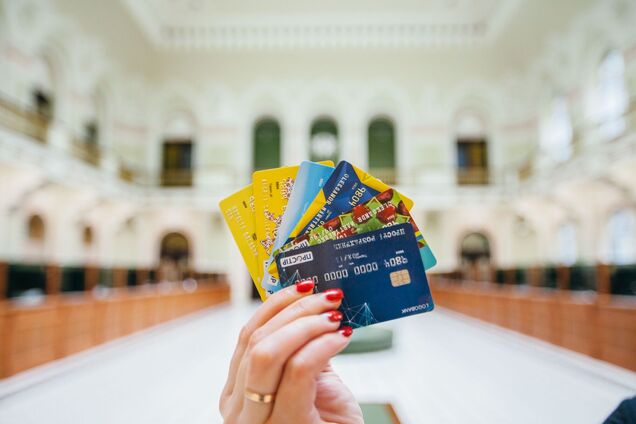 Как мошенники воруют деньги с карточек в Украине