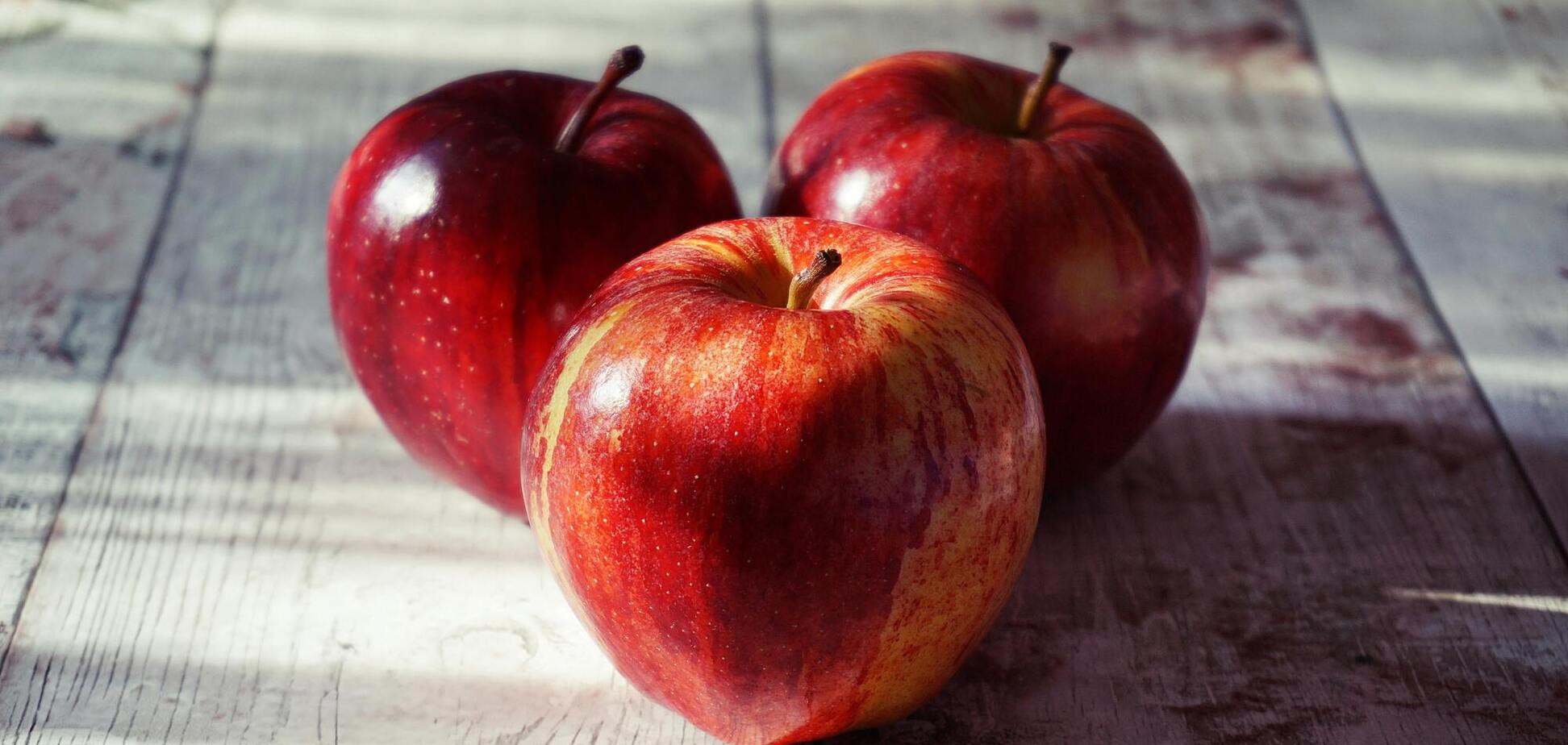 Чому варто вживати яблучний чай: переваги для здоров'я