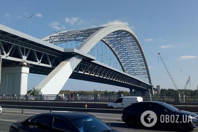 Завдано 24 млн грн збитків на будівництві Подільського мосту