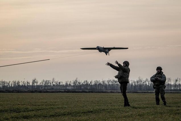Разбили ударным дроном: в Третьей штурмовой показали кадры уничтожения российской САУ 'Тюльпан' на Харьковщине. Видео