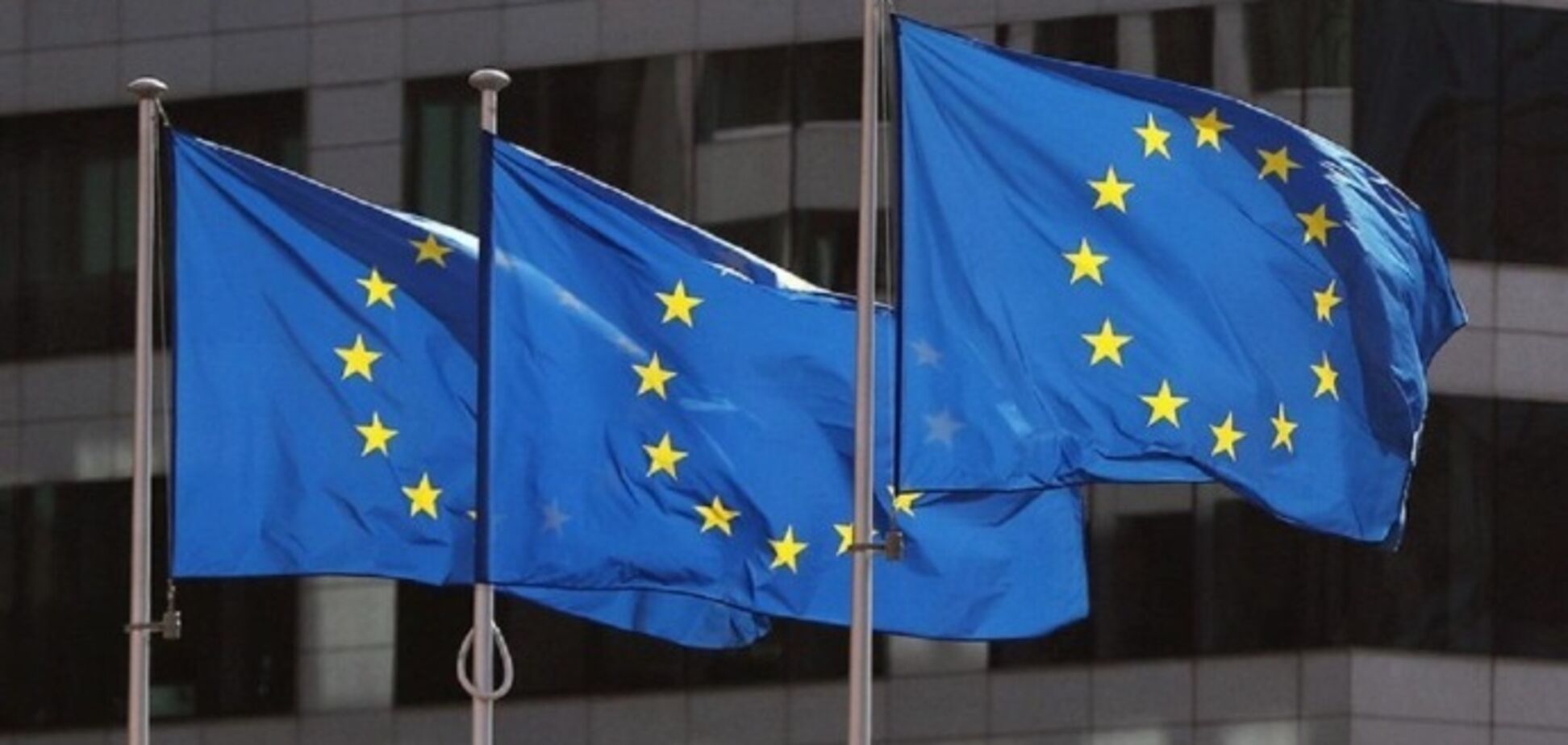 Скільки громадян ЄС схвалюють санкції проти Москви та підтримку України: результати опитування
