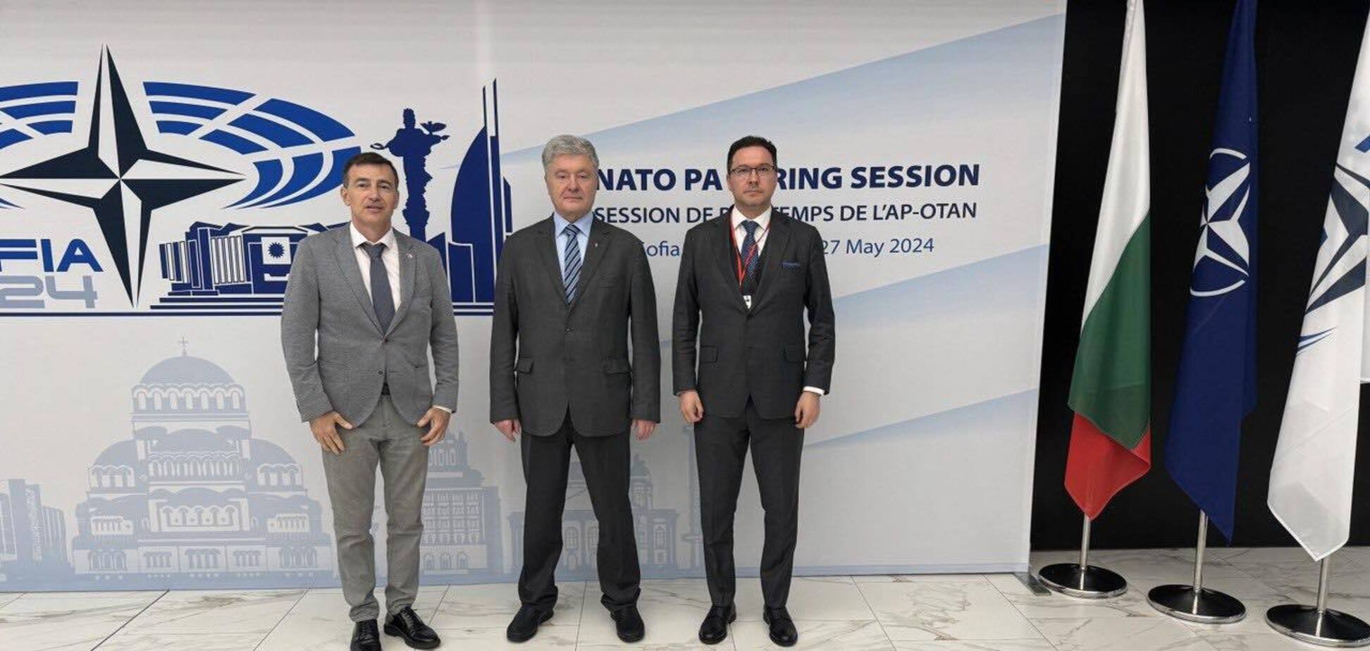 Порошенко у Софії обговорив з болгарськими політиками посилення допомоги Україні