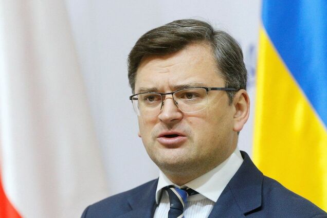 'Дійте зараз': Кулеба назвав західним партнерам два способи, як запобігти подальшим ударам по Харкову