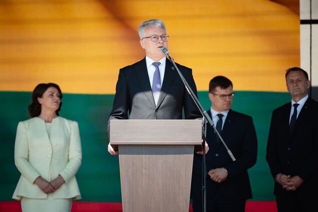 Науседа йде на історичний рекорд: Зеленський привітав президента Литви з переобранням