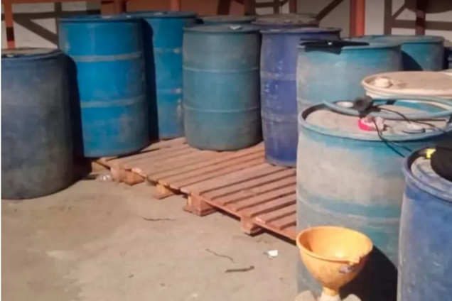 Украинцам массово продают поддельный алкоголь