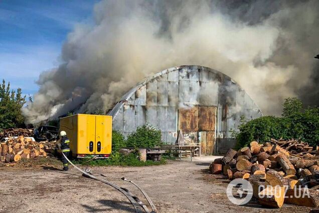 Рятувальники загасили пожежу у столярному цеху