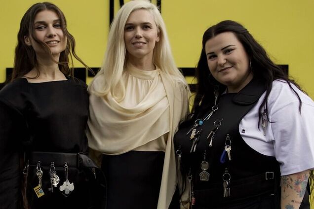 Довге волосся, мила зачіска і ніжний макіяж: alyona alyona вразила новим образом