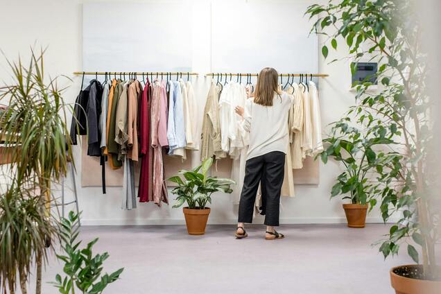 Як мати більш стрункий вигляд: стилістка розкрила 8 модних прийомів