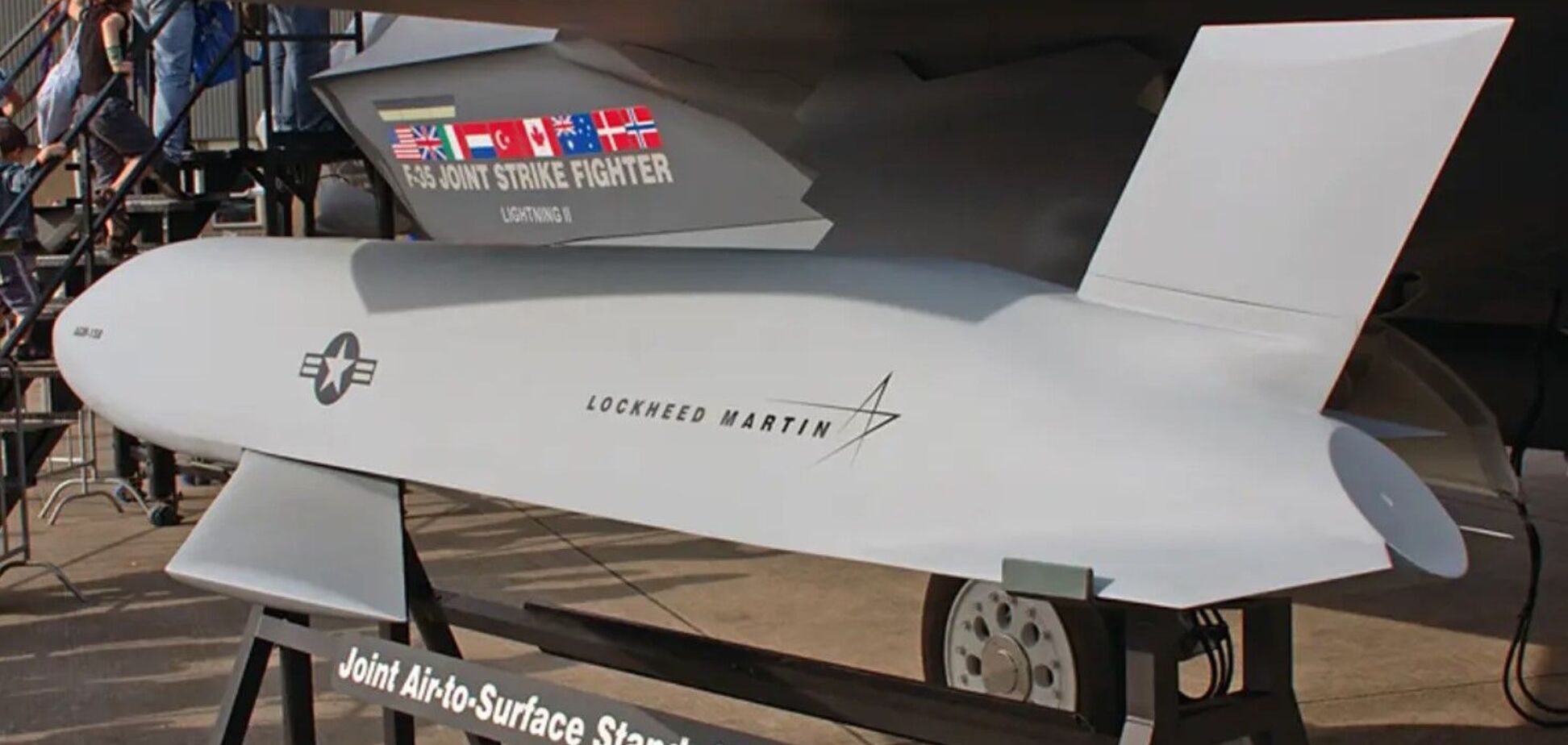 Польша планирует закупить у США дальнобойные ракеты для F-16: дальность поражения 1000 км