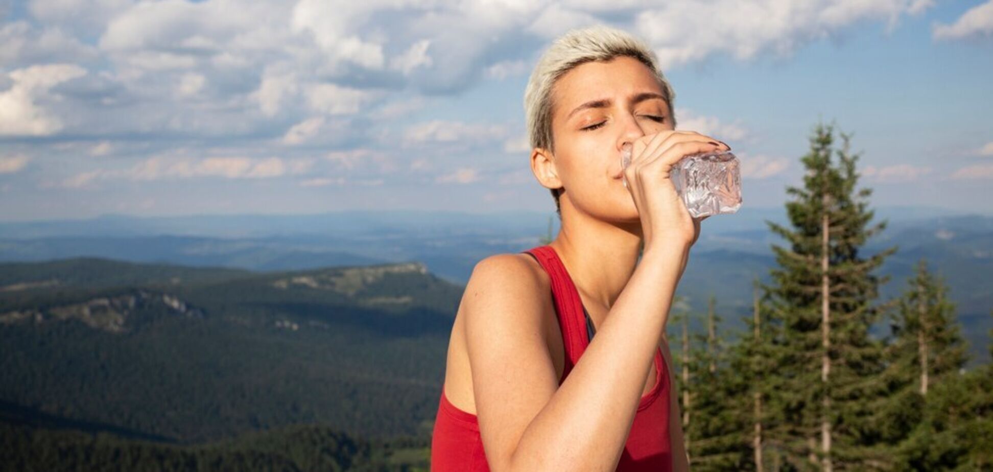 Хочется пить: какие продукты вызывают сильное обезвоживание