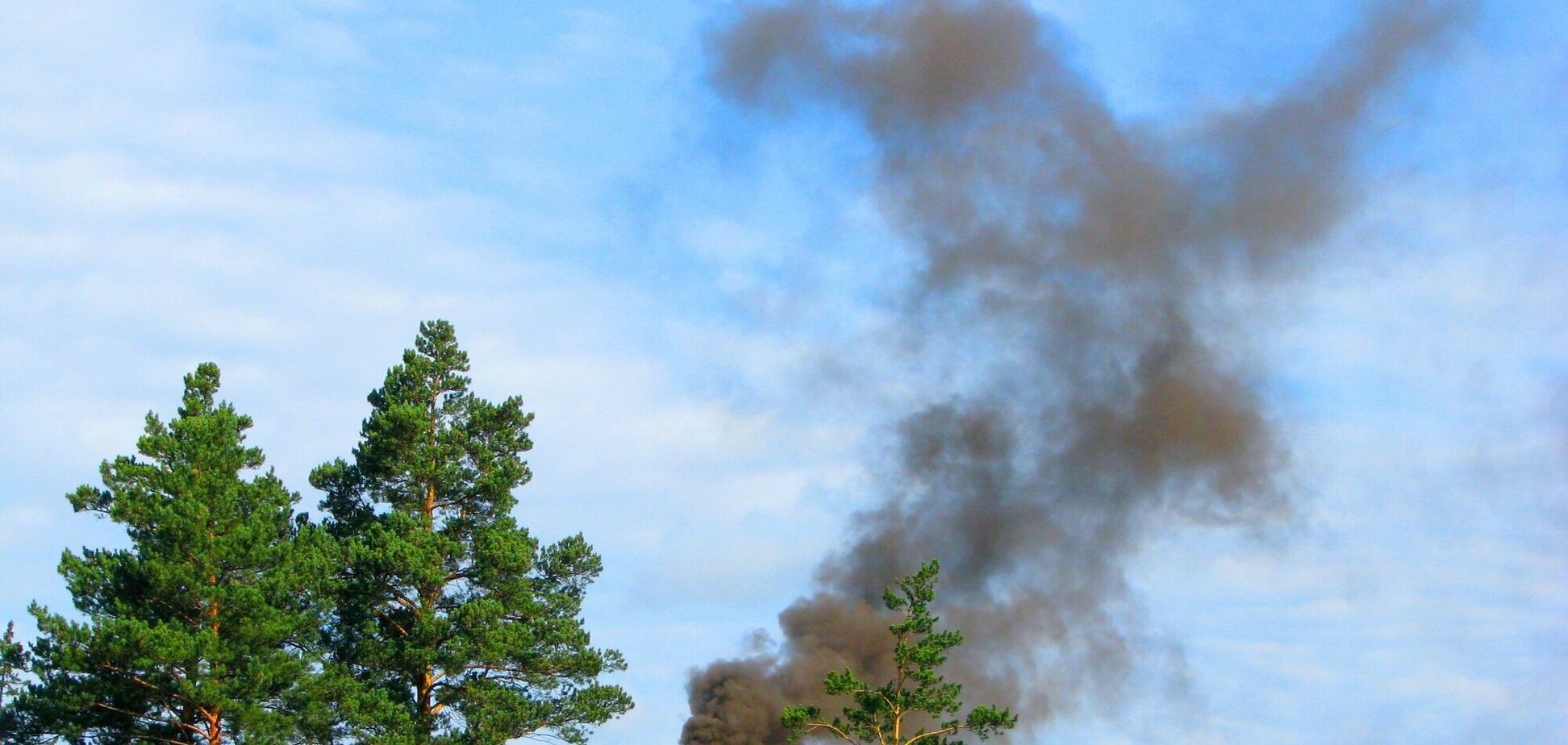 Окупанти вранці вдарили по Краснопіллю на Сумщині: є загиблі