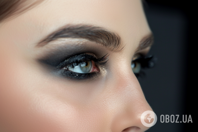 Як зробити макіяж smoky eyes на зрілій шкірі: поради візажистів 