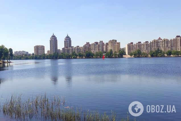 В Киеве зафиксировали летнюю температуру воды в Днепре