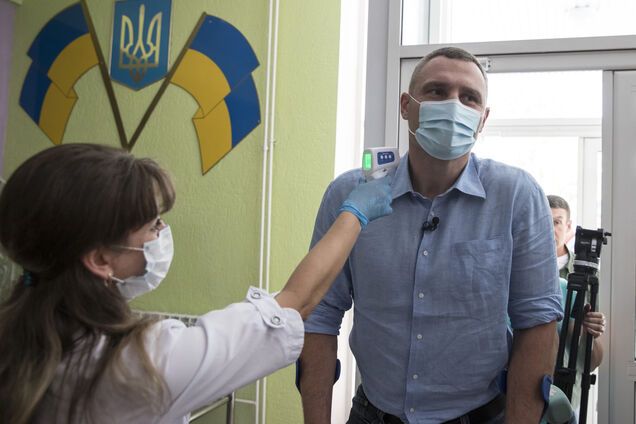 Влада Києва зробила все можливе, щоб не дати COVID-19 паралізувати життя міста: Кличко нагадав, як столиця пережила пандемію