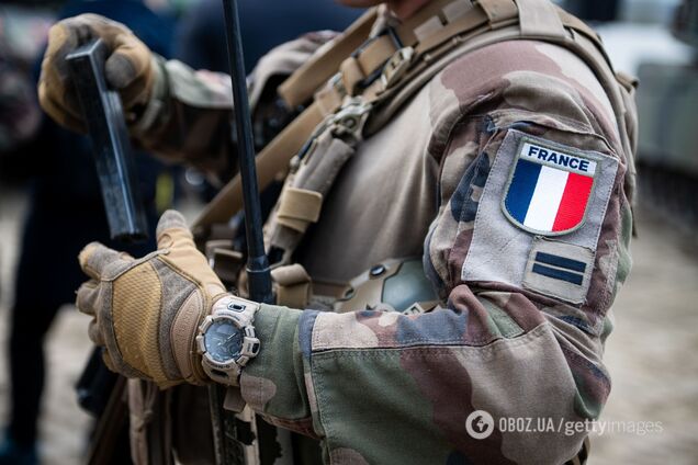 Франція може направити кілька сотень військових інструкторів в Україну – Reuters