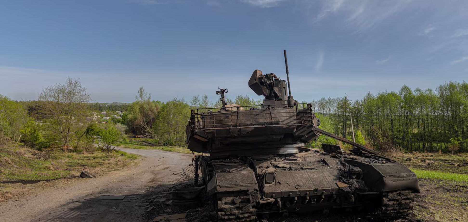 Мінус 1390 окупантів і 18 танків: озвучено втрати РФ за добу