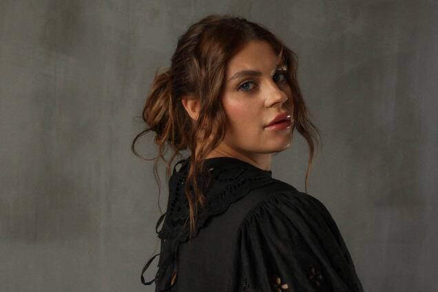 Солистка KAZKA Александра Зарицкая отменила свадьбу, которая должна была состояться в июне 2024 года