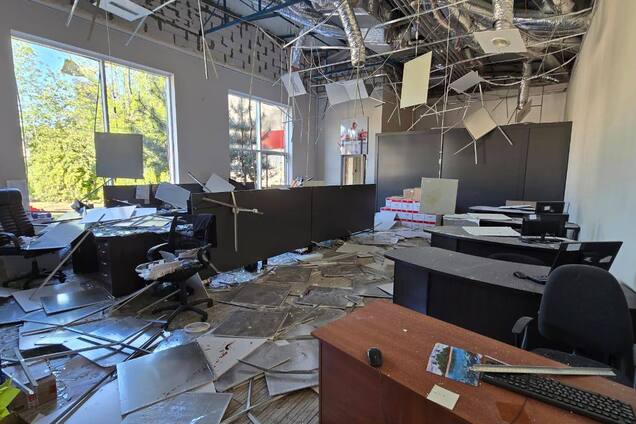 Армия России снова ударила по гражданской инфраструктуре в Харькове: шесть пострадавших. Все детали