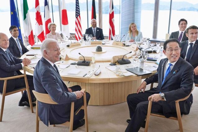США обсуждают с G7 выделение Украине пакета помощи на $50 млрд – Bloomberg
