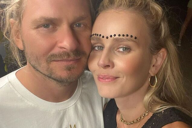 'Мы не будем жить в России'. Звезда сериала 'Кухня' призналась, как муж-россиянин раскрыл ей глаза